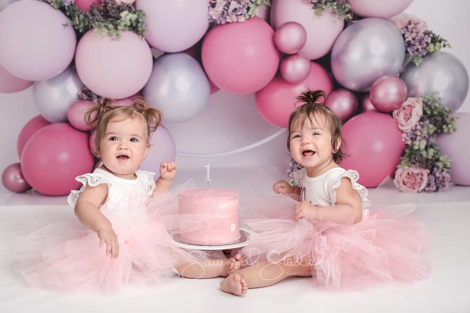 Magenta Balloon Garland