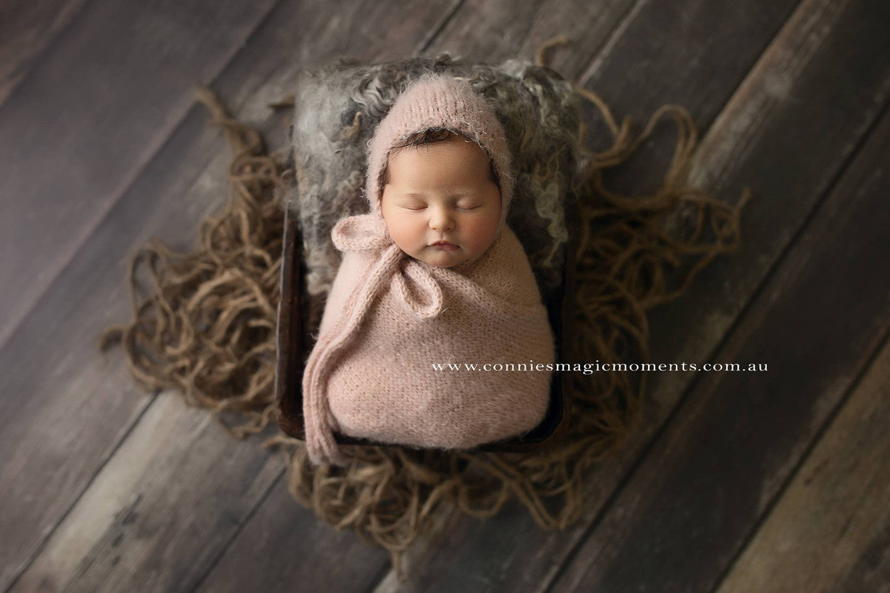 Dark Grungy Wood
