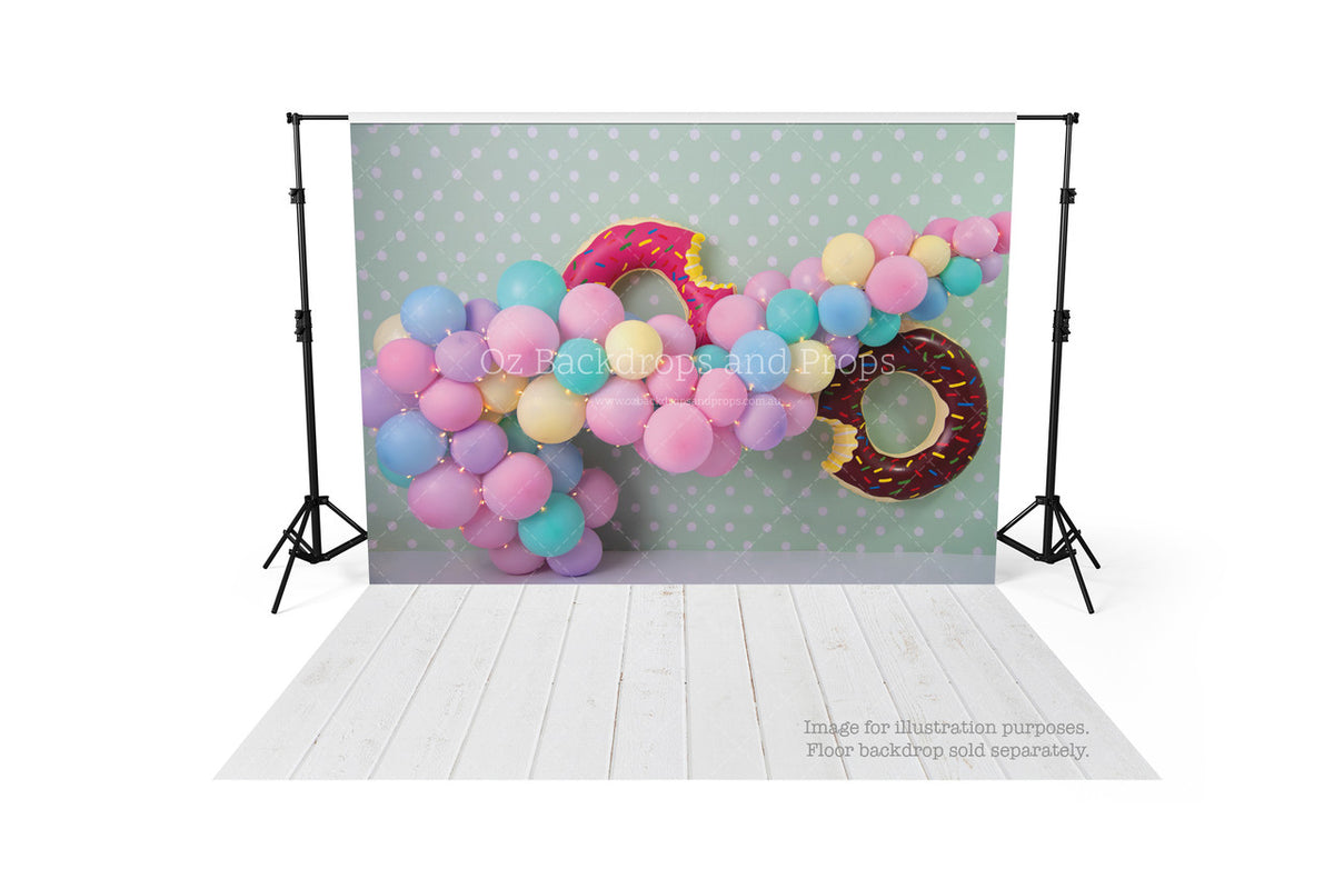 Donut Balloon Wall