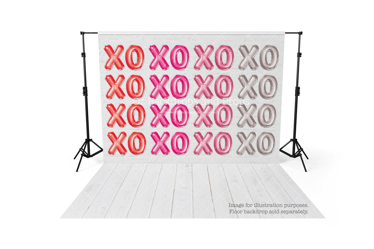 XOXO