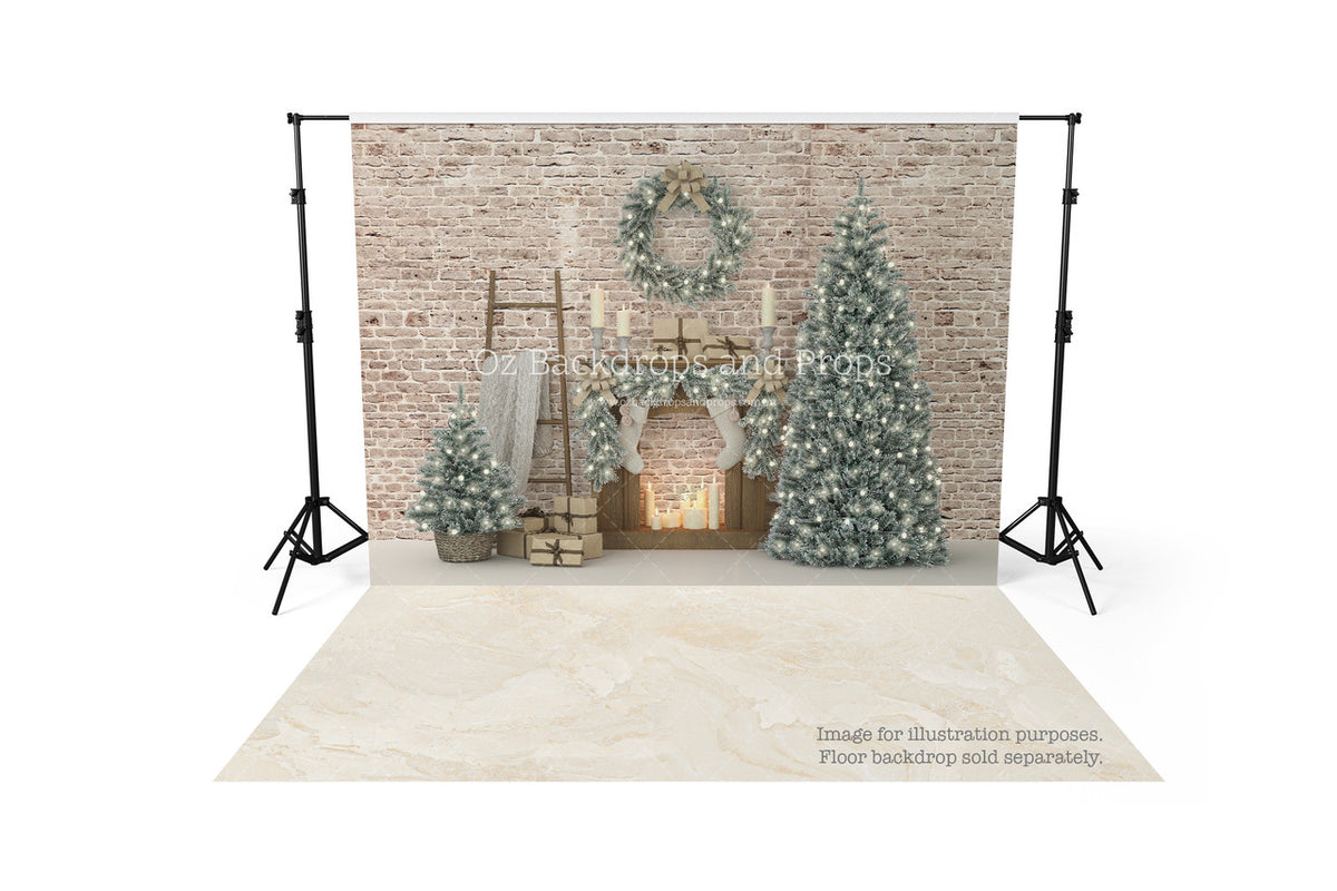 Holiday Chic Mantle