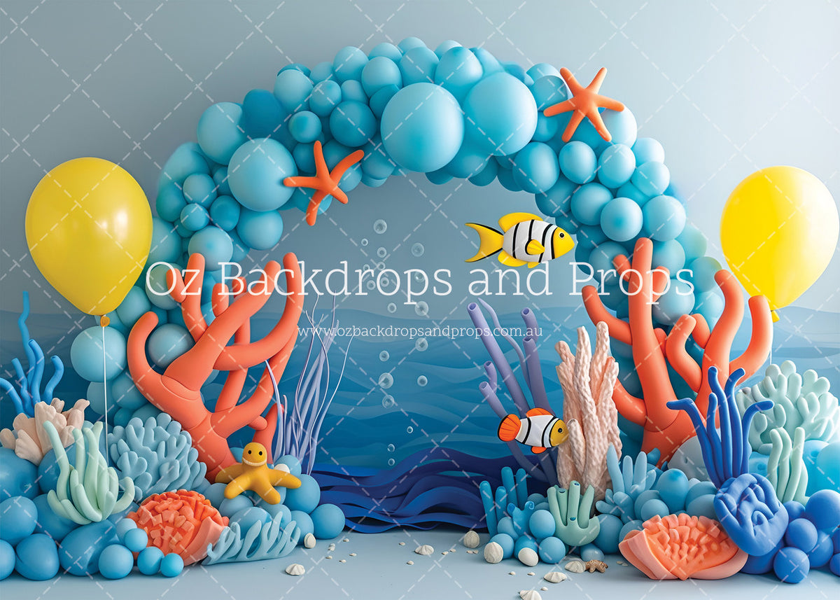 Bubbly Balloon Arch