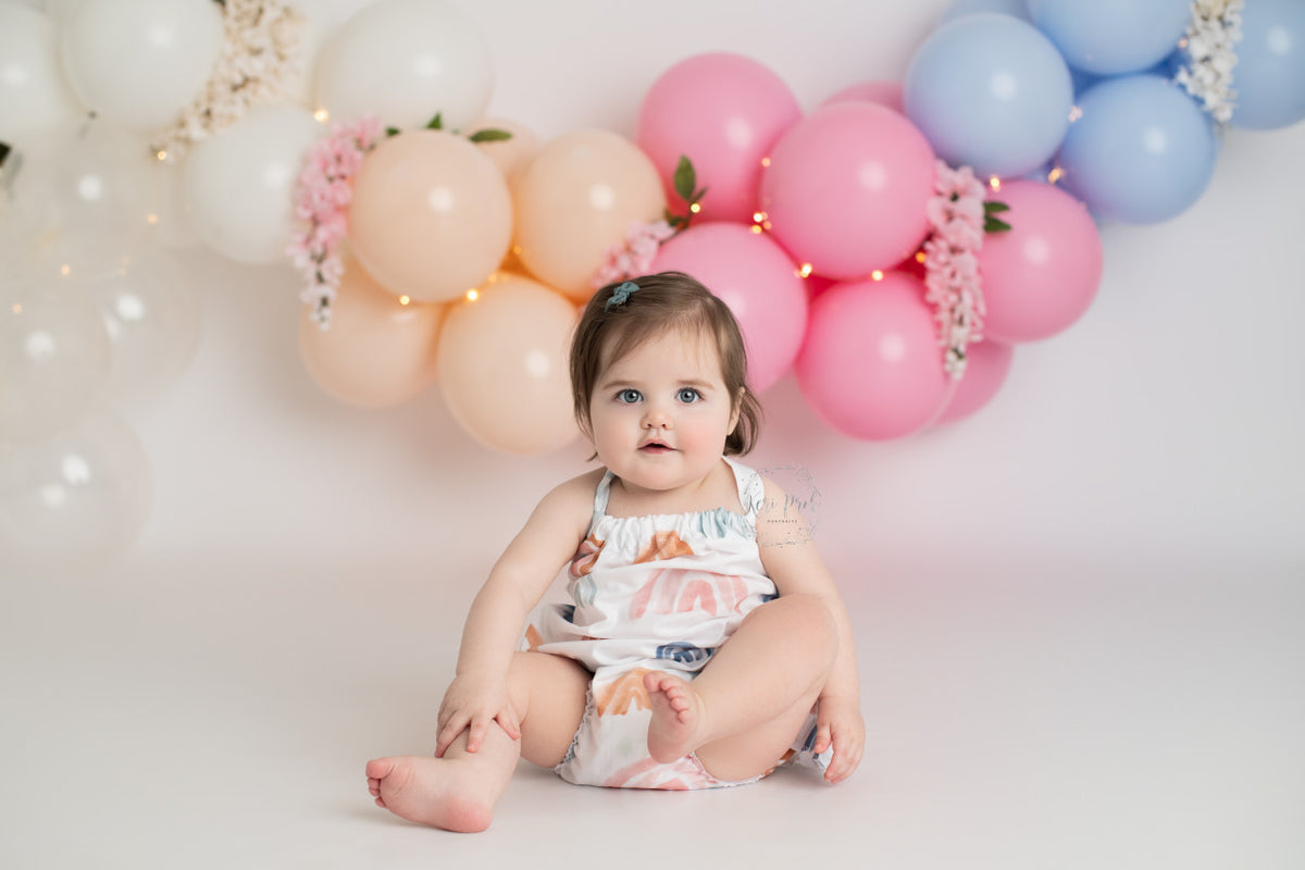 Dreamy Balloon Garland