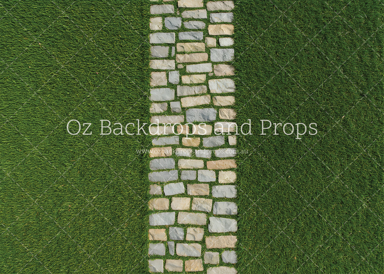 Green Grass Pathway