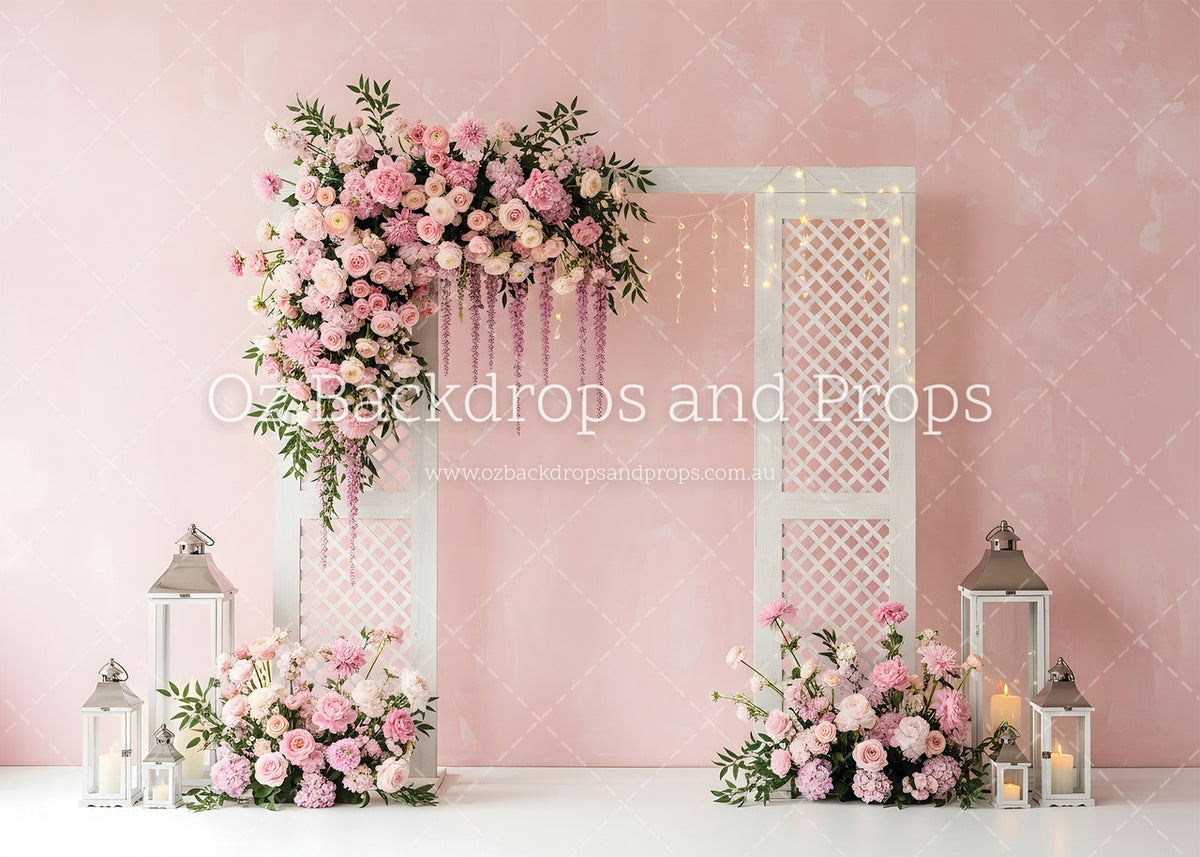 Lattice Arch Flowers