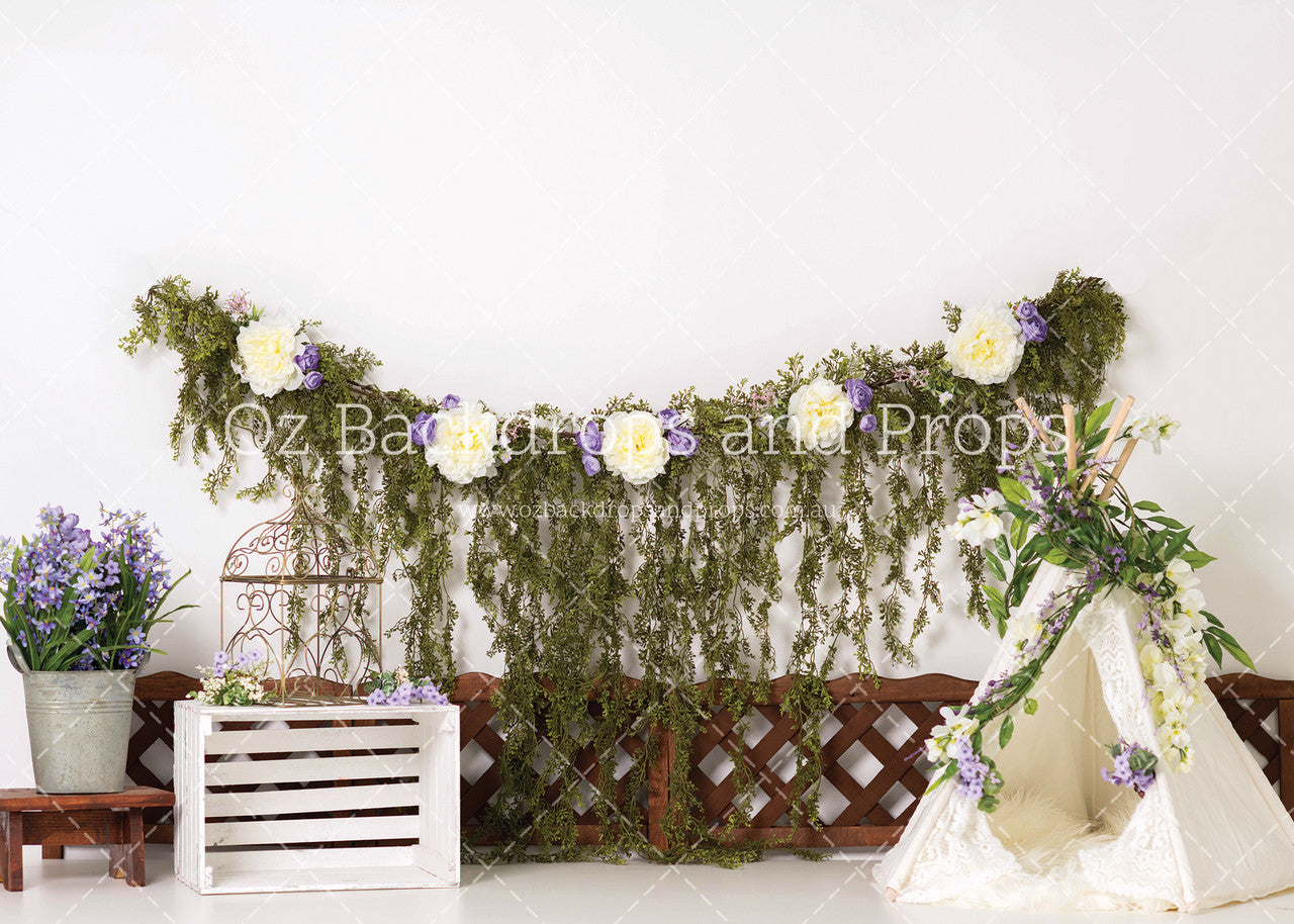 Lilac Garland Tent